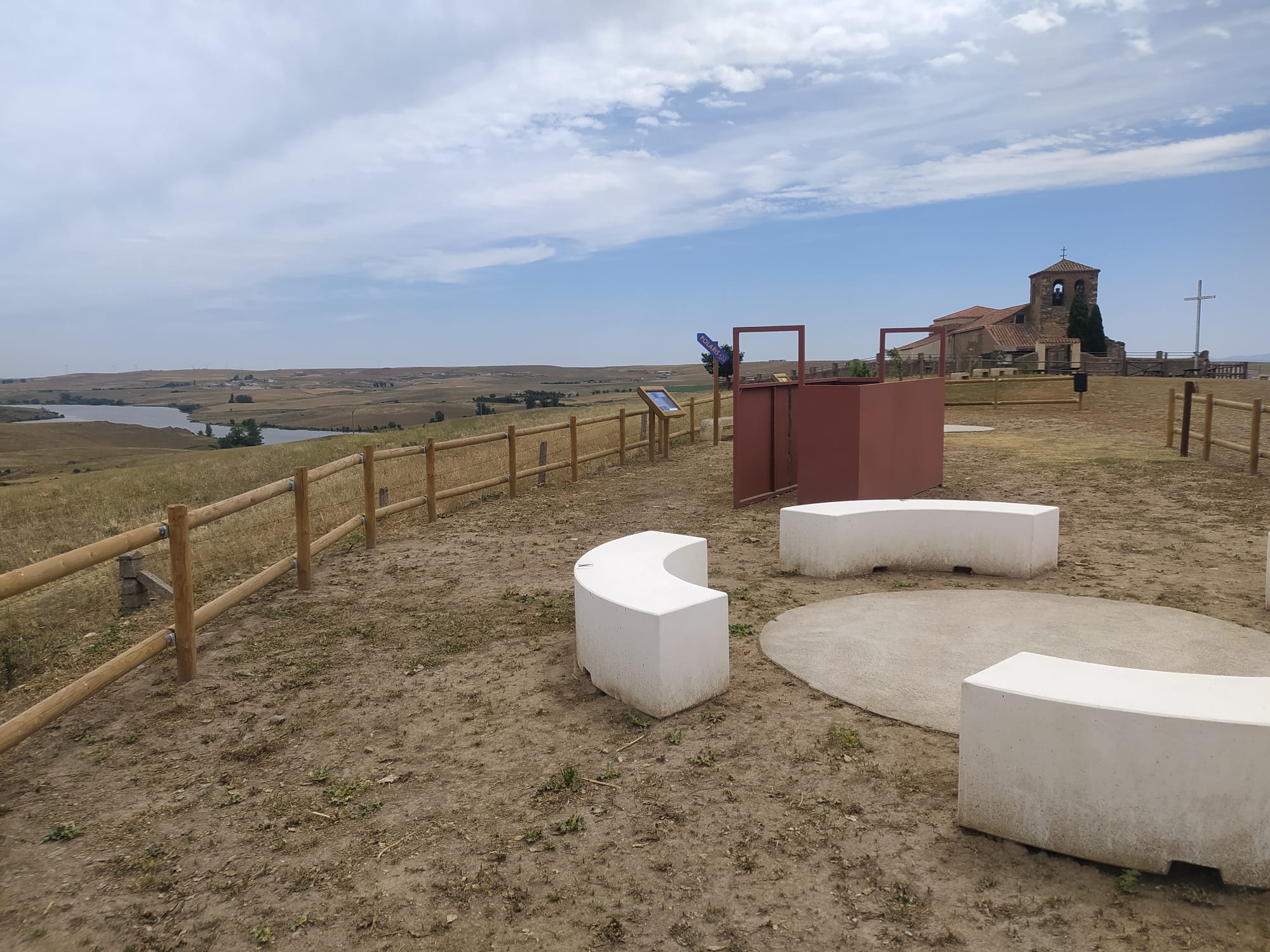 Observatorio astronómico del cerro del Otero en Alba de Tormes